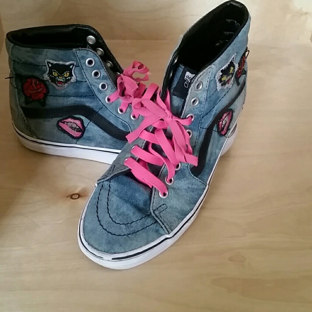 Van's off the wall  funky sneakers